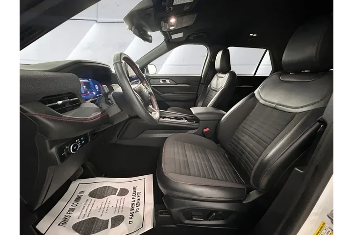 $38611 : Ford Explorer 2025 AWD ST-Li image 7