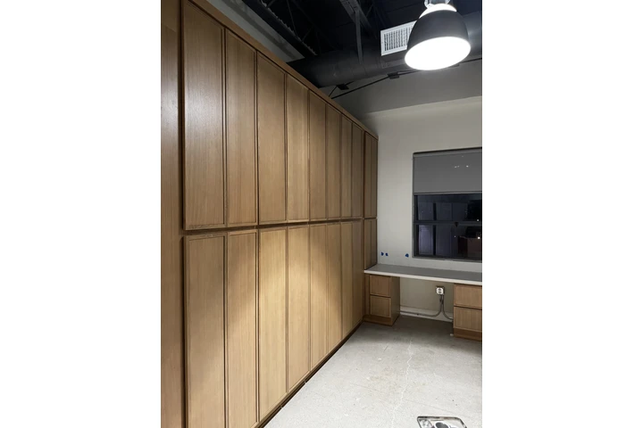 Installation de Gabinetes image 7