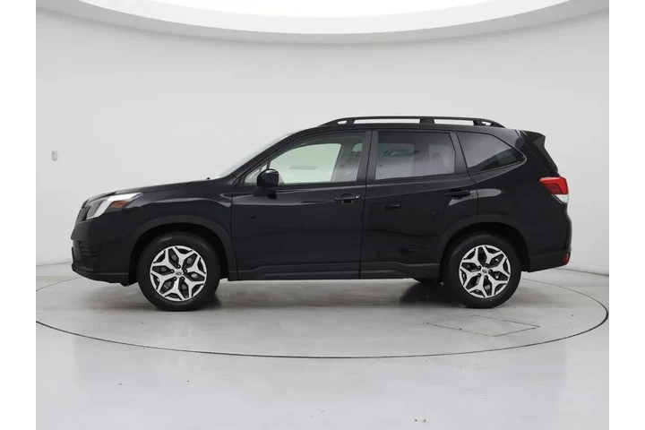$26998 : Subaru Forester 2023 AWD Pre image 3