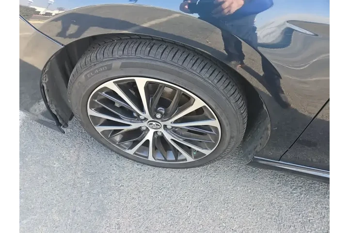 $18000 : Toyota Camry 2018 SE 4dr Sed image 3