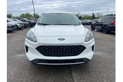 $22251 : Ford Escape 2022 AWD SE 4dr thumbnail