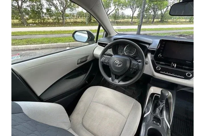 $14611 : Toyota Corolla 2022 LE 4dr S image 9