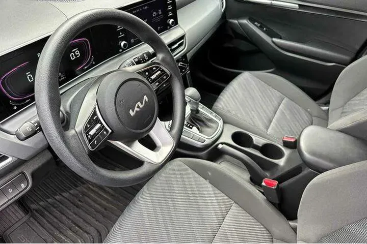 $21700 : Kia Seltos 2024 AWD LX 4dr S image 4