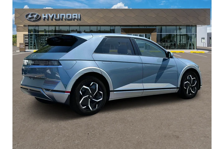 $30650 : Hyundai IONIQ 5 2024 Limited image 8