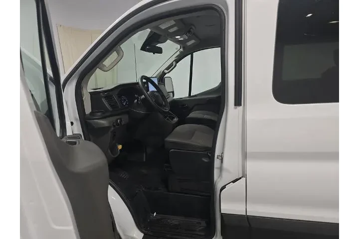 $29680 : Ford Transit 2023 350 XLT 3d image 3