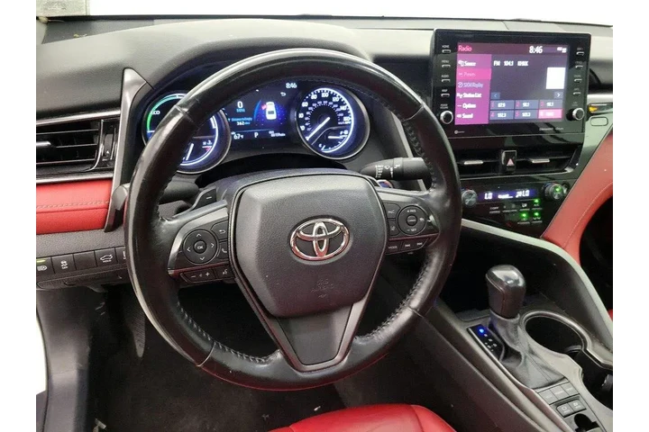 $25998 : Toyota Camry Hybrid 2021 XSE image 10