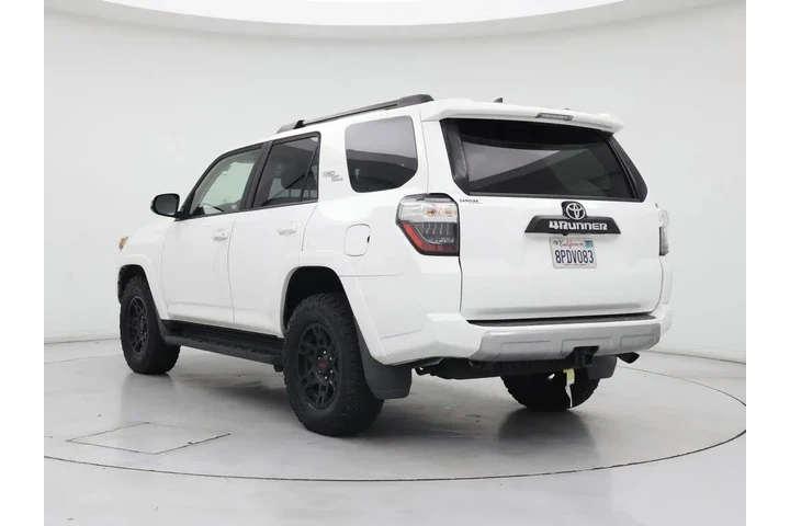 $36998 : Toyota 4Runner 2020 4x4 SR5 image 2
