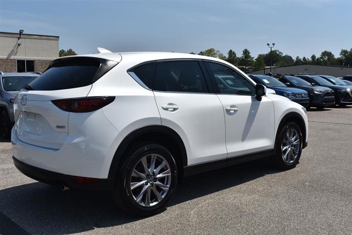 2019 CX-5 Grand Touring image 10