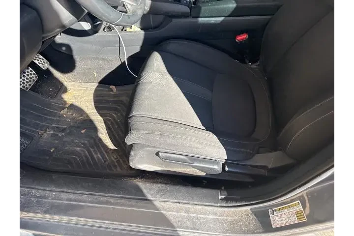 $13297 : Honda Civic 2017 Sport 4dr H image 5