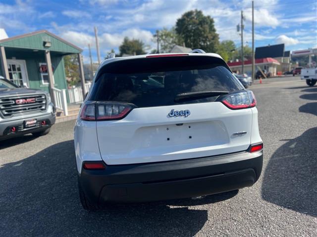 $9990 : 2019 Cherokee image 2