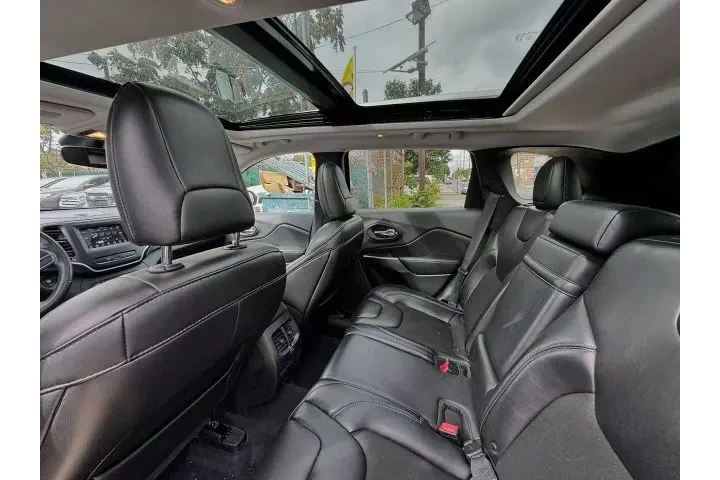 2019 JEEP CHEROKEE2019 JEEP C image 7