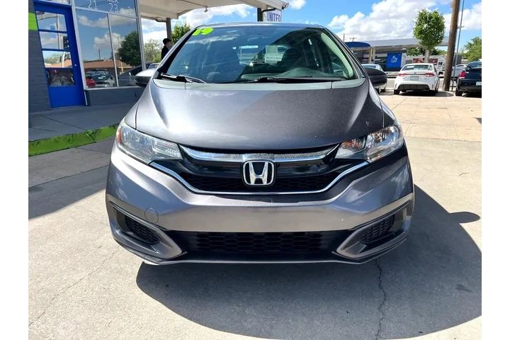 2019 Fit LX CVT image 2