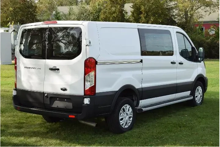 $33500 : Ford Transit 2024 250 3dr SW image 7