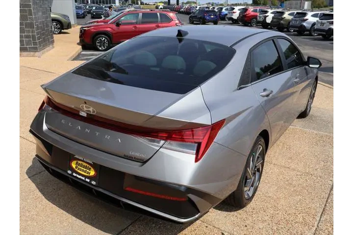 $25977 : Hyundai ELANTRA 2025 Limited image 6