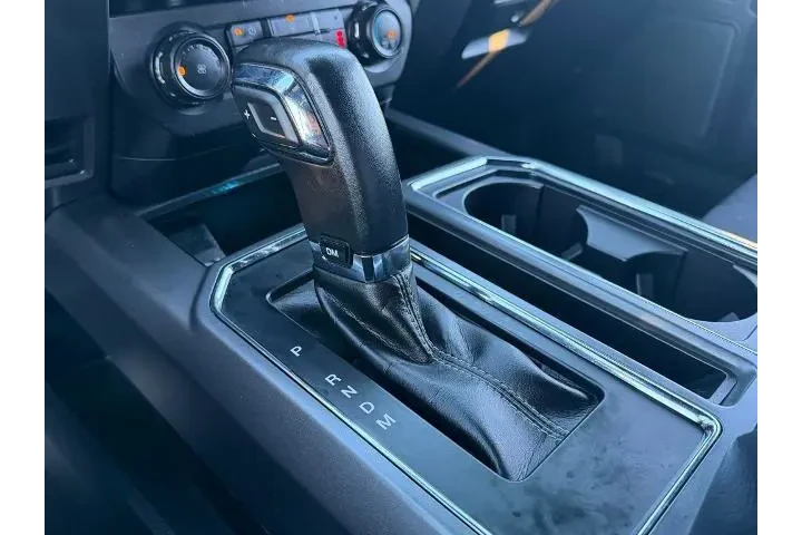 $33991 : Ford F-150 2020 4x4 XL 4dr S image 8