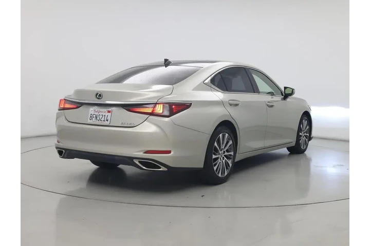 $29998 : Lexus ES 350 2019 Luxury 4dr image 8