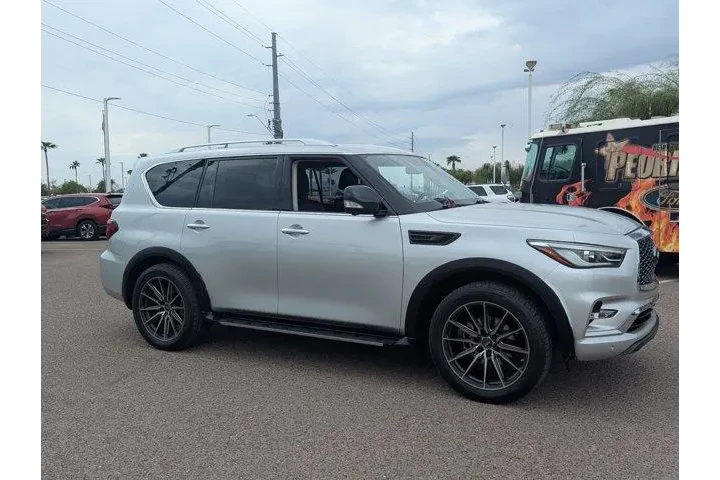 INFINITI QX80 2020 Luxe 4dr image 7