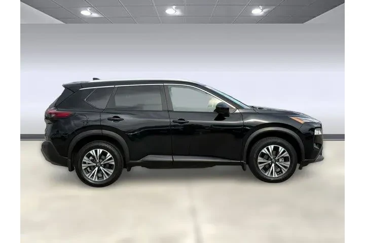 $18398 : Nissan Rogue 2023 SV 4dr Cro image 8