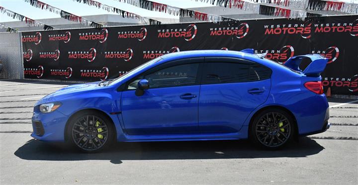 $33944 : WRX STI image 4