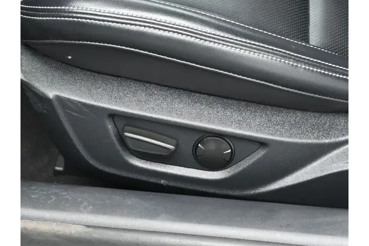 $28900 : Ford Mustang 2024 EcoBoost P image 10