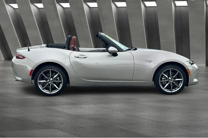 $26000 : Mazda MX-5 Miata 2023 Grand image 10