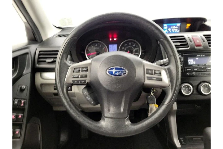 $12998 : Subaru Forester 2014 AWD 2.5 image 10