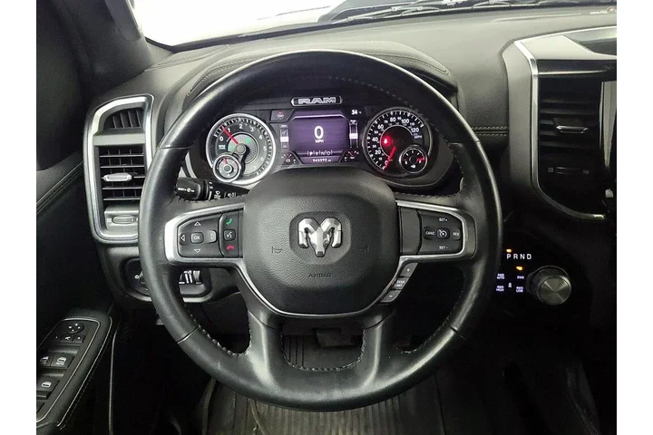$38998 : Ram 1500 2022 4x4 Laramie 4d image 10