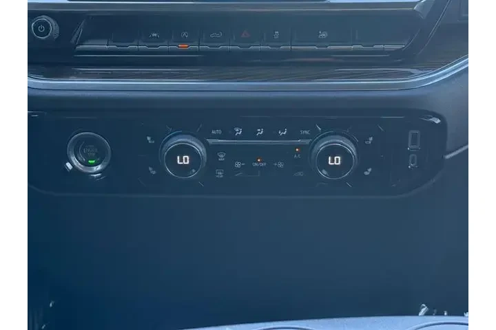 $33317 : Chevrolet Silverado 1500 202 image 4