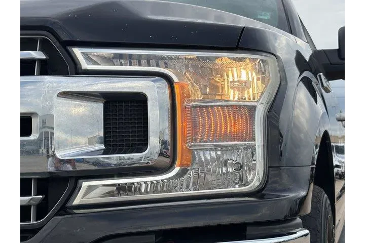 $19800 : Ford F-150 2018 4x4 King Ran image 9