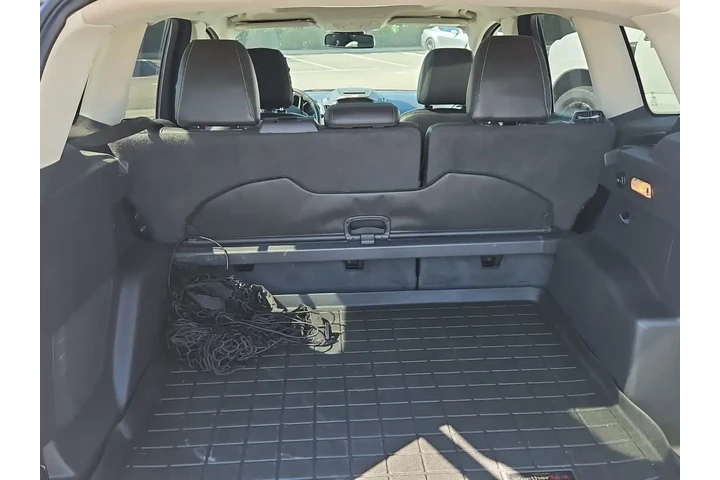 $13000 : Ford Escape 2017 Titanium 4d image 9