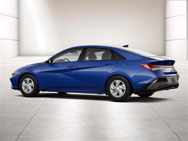 $23260 : New 2024 Hyundai ELANTRA SE image 4