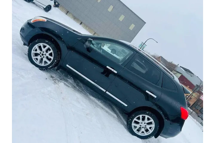 $8499 : 2013 Rogue SV w/SL Package image 4