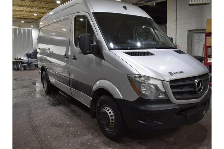 $31995 : Mercedes-Benz Sprinter 2017 image 1
