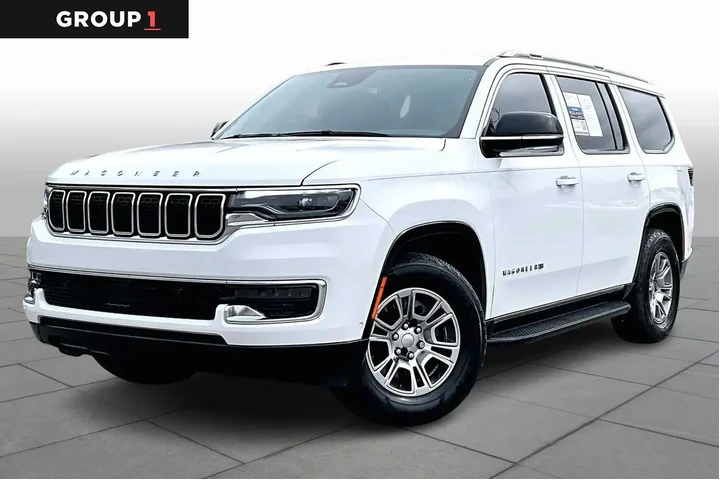 $38498 : Jeep Wagoneer 2023 4x2 4dr S image 1