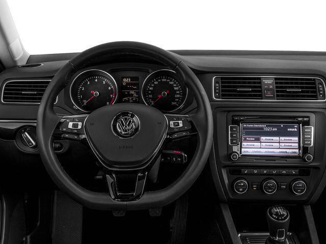 2015 Jetta image 7