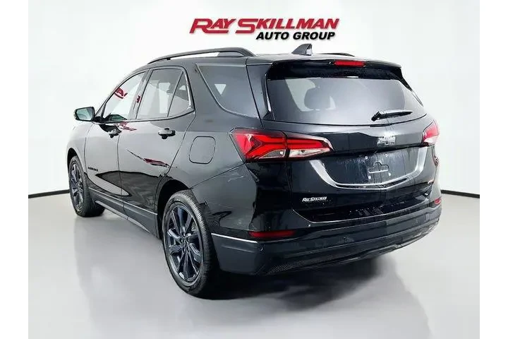 $29975 : Chevrolet Equinox 2024 RS 4d image 5