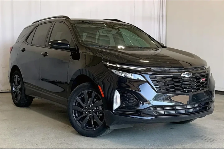$27595 : Chevrolet Equinox 2024 4x4 R image 1