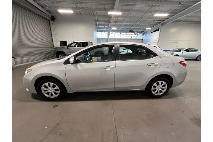 $14931 : Toyota Corolla 2015 L 4dr Se image 6