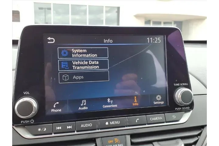 $19988 : Nissan Altima 2024 2.5 SV 4d image 10