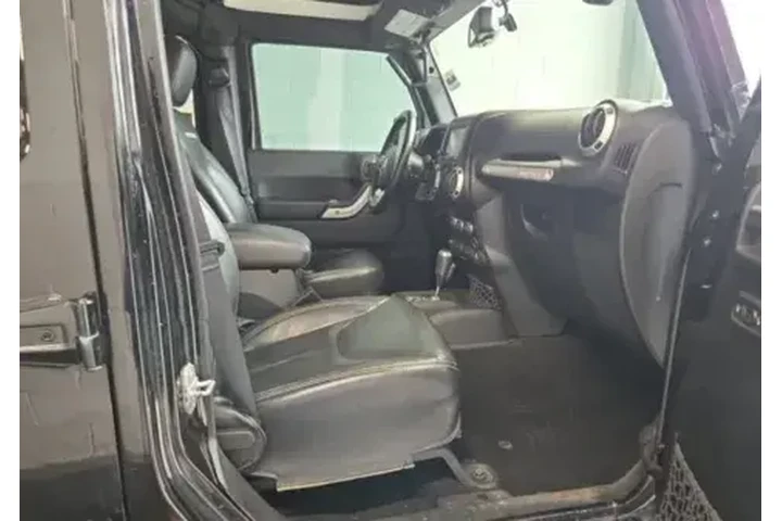 $23500 : 2016 Wrangler image 3