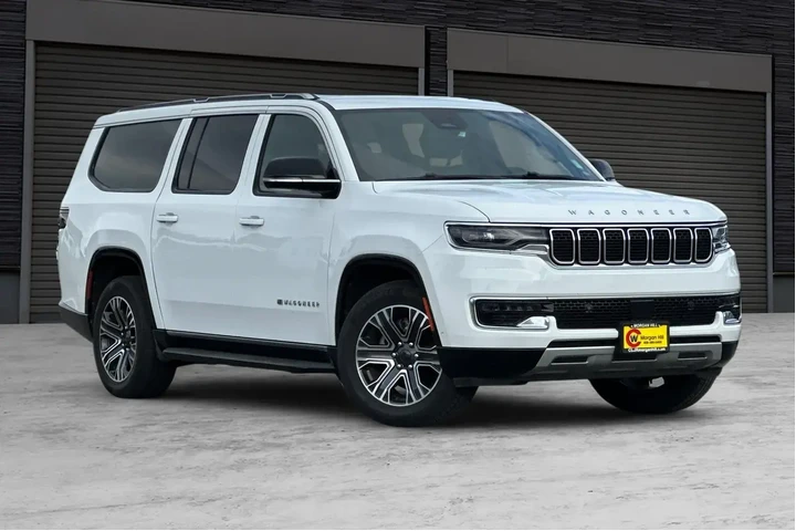 $38557 : Jeep Wagoneer L 2024 4x2 Ser image 2