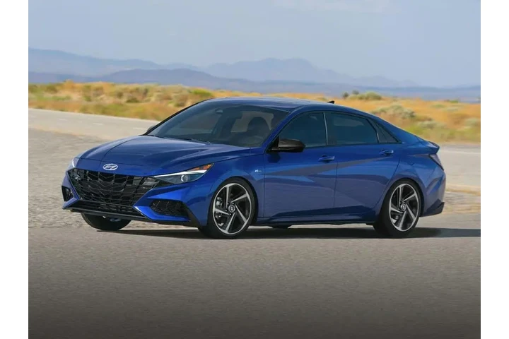 $24513 : Hyundai ELANTRA 2023 N Line image 1