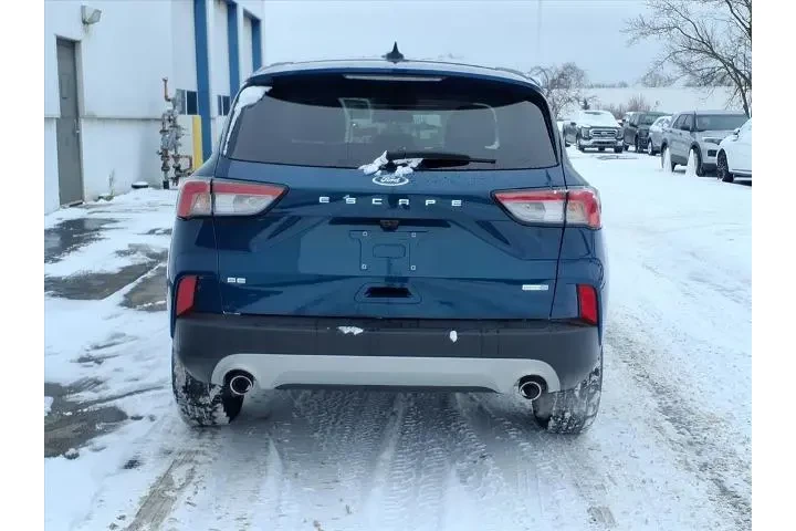 $16987 : Ford Escape 2020 AWD SE 4dr image 5