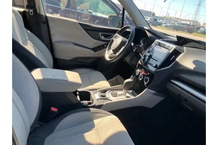 $20500 : 2019 Forester Premium image 5