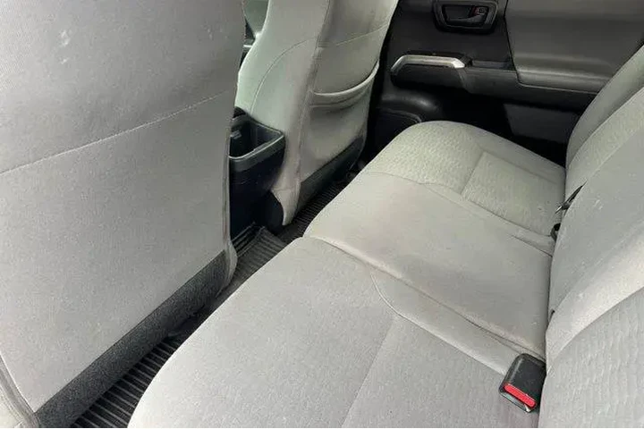 $28000 : Toyota Tacoma 2019 4x2 TRD O image 7