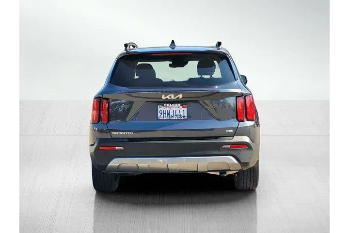 $33647 : Kia Sorento 2023 AWD SX 4dr image 5