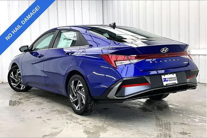 $24490 : Hyundai ELANTRA 2025 Limited image 5