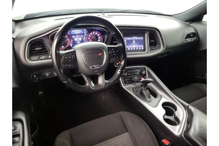 $19998 : Dodge Challenger 2020 SXT 2d image 9