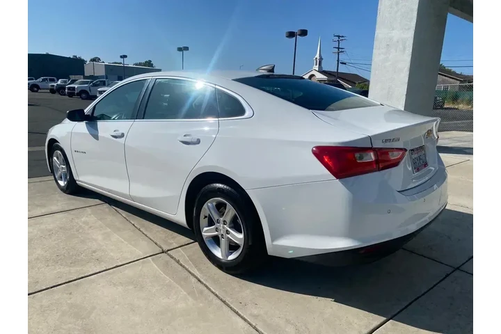 $16588 : Chevrolet Malibu 2020 LS Fle image 4