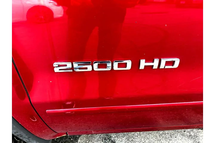 $29900 : GMC Sierra 2500HD 2019 4x4 S image 6